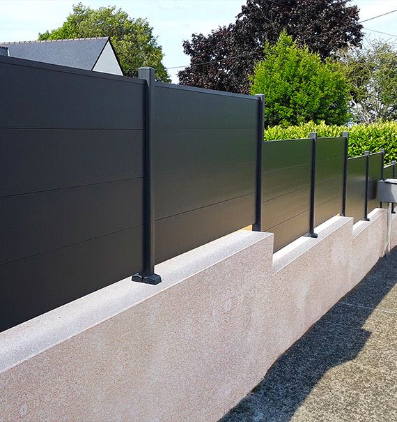 Clôtures résidentielles pleine en aluminium