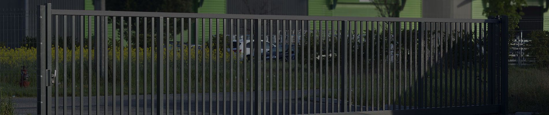 Portail coulissant ou autoportant